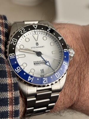 Steinhart Ocean 39 GMT White Ceramic - Ltd Ed
