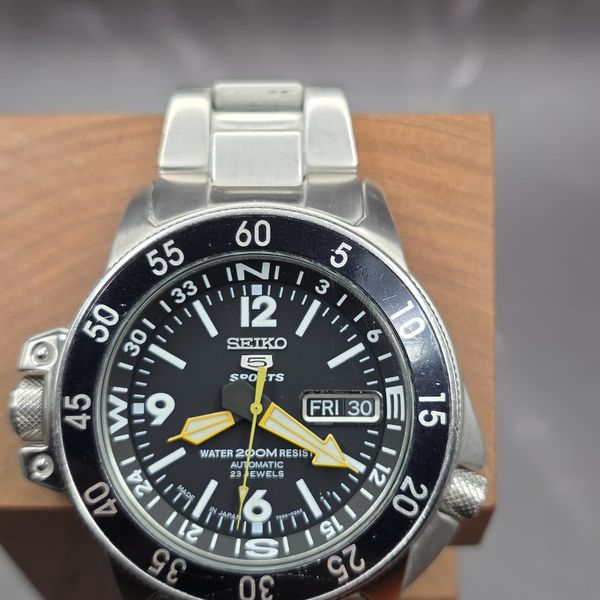 [WTS] Seiko 5 Sports 7S36-01E0 | Automatic | 200m | Made in…