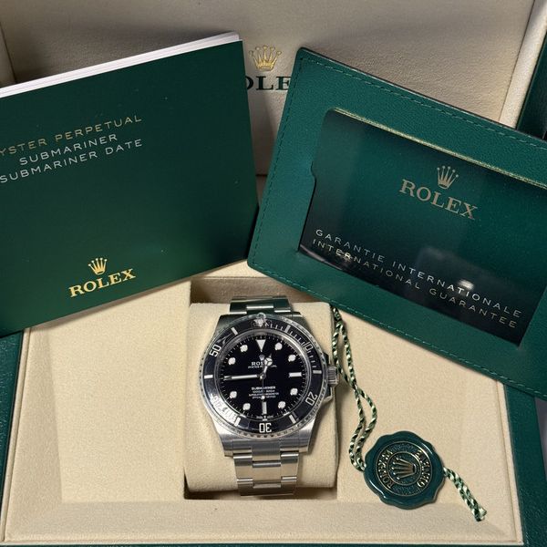 FS: BNIB Rolex 124060 Submariner No Date 41mm / August 2026