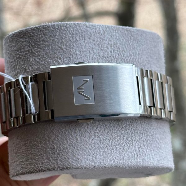 [WTS] Norqain Freedom 60 GMT, Box+ Papers (2025) *Excellent…