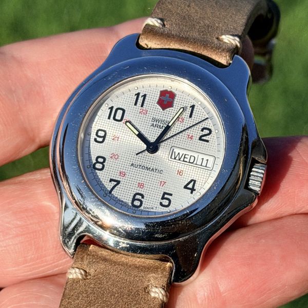 Swiss Army Victorinox Officer's Neo Vintage Automatic watch…