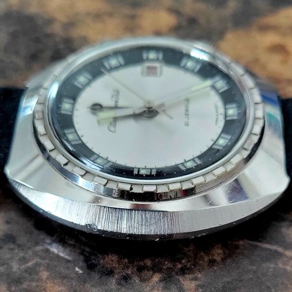Citizen Alarm Date Watch 63-7050 Parawater
