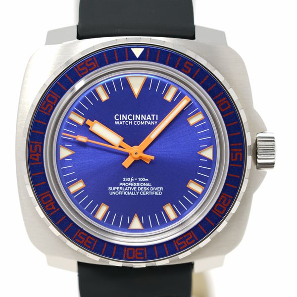 FS: Pre-Owned Cincinnati Watch Company Desk Diver Professio…