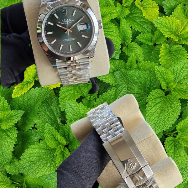 [WTS] 2026 Rolex Datejust 41 • "Mint Green" • 126300 - 2026