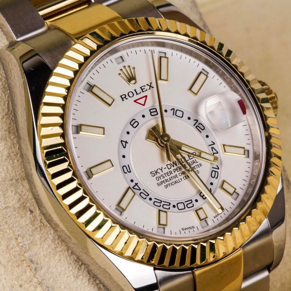 [WTS] Rolex Skydweller 326933 Two Tone White Dial Yellow Go…
