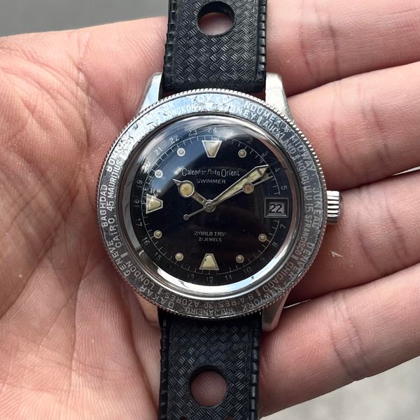 [WTS] "POST TO RESALE" Rare Calendar Auto Orient Swimmer Wo…