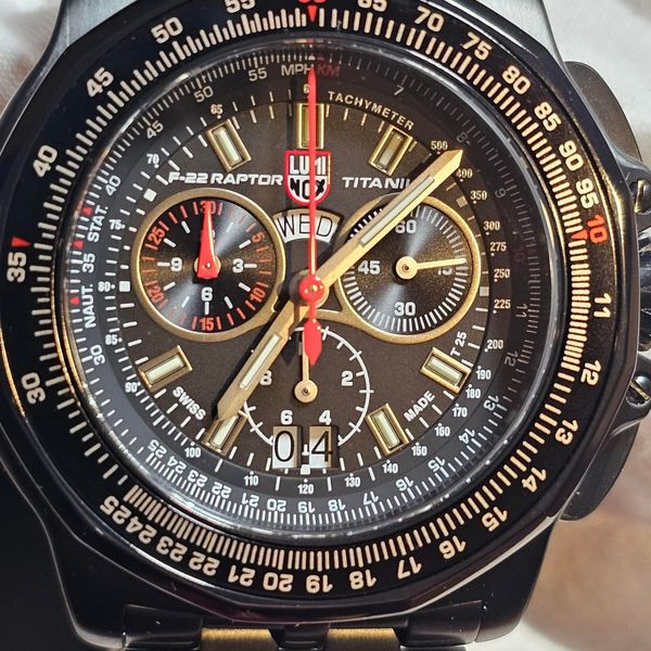 [WTS] Luminox F-22 Raptor XA.9272 Titanium Chronograph – Co…