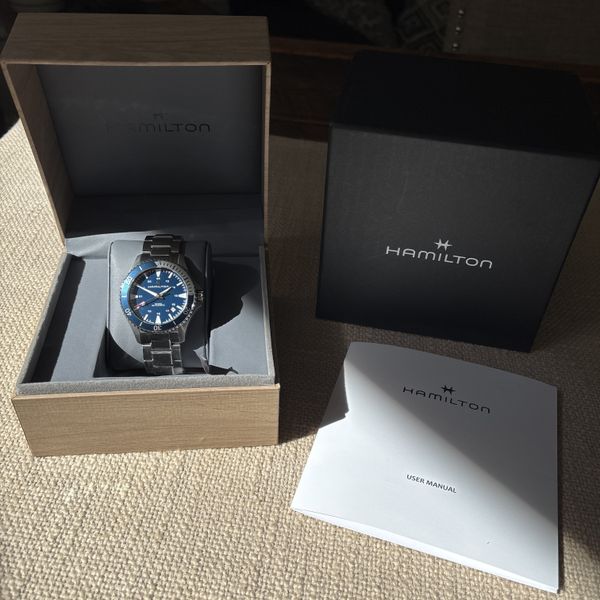 FS: Hamilton Khaki Navy  H82345141