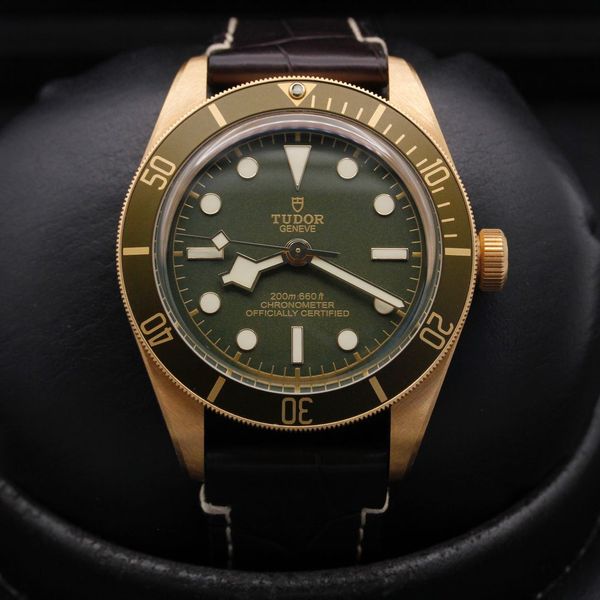 FSOT: Tudor Black Bay 58 "Never Polished" - 79018V - Green …