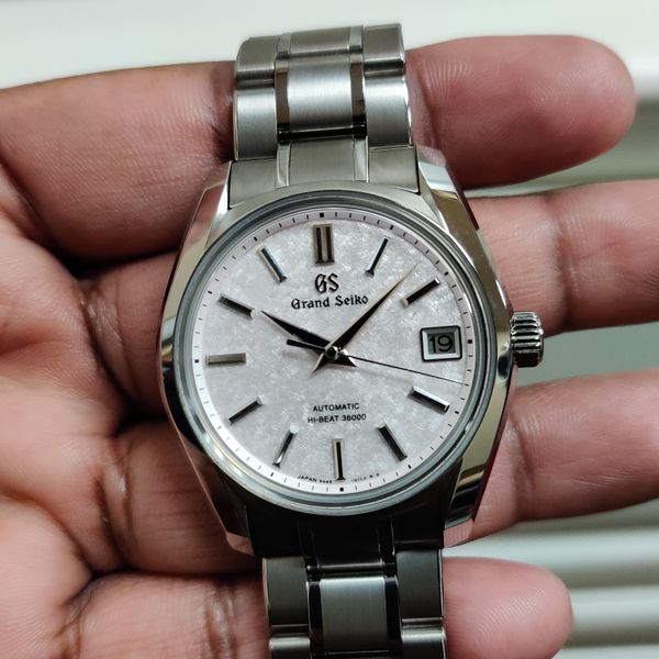[WTS] Grand Seiko 'Sakura-Kakushi' SBGH341. Titanium. 38mm.
