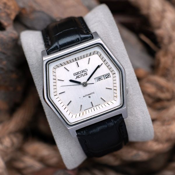 FS: Seiko Actus TV White Dial Vintage $199 Shipped (SERVICE…