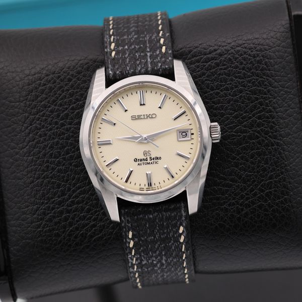 [WTS] Grand Seiko. SBGR003. Limited to 300 pieces. Gorgeous…