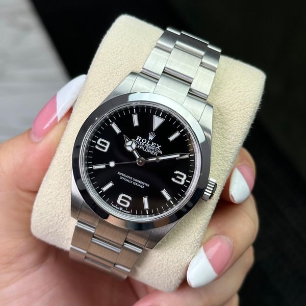 [WTS] 2023 Rolex Explorer 40 224270 — Mint Condition, Box &…