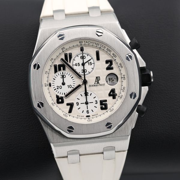 Audemars Piguet Royal Oak Offshore Safari. OEM Strap, OEM D…