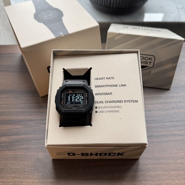 Casio G-Shock DW-H5600 träningsklocka