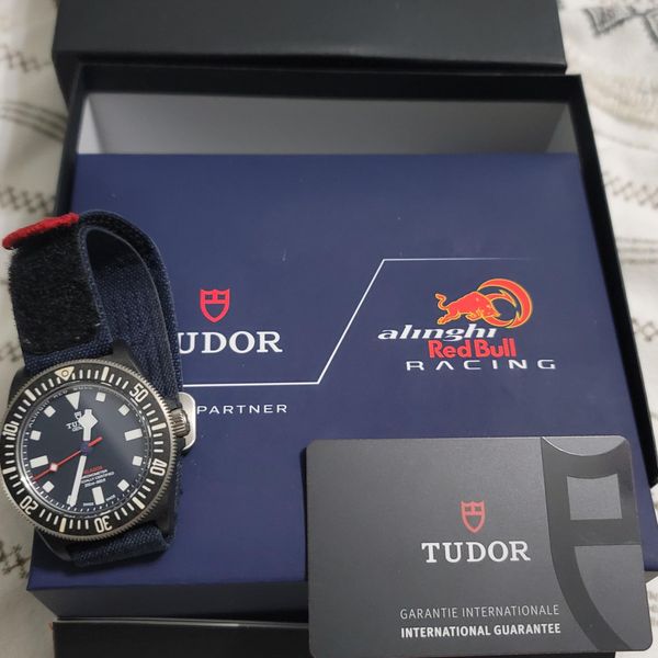 [WTS] Tudor Pelagos FXD Alinghi Red Bull box & docs