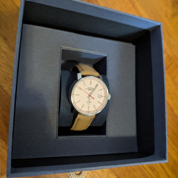 [WTS] Muhle Glasshute 29er Apricot Dial - full set in like …