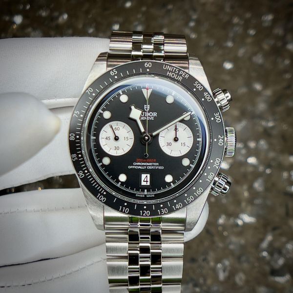 [WTS] Tudor Black Bay Chrono "Reverse Panda" M79360N 5-Link…