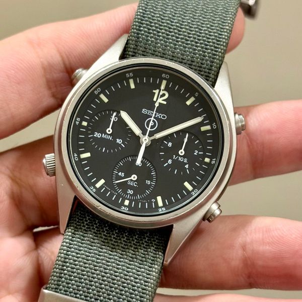 [WTS] Seiko 7A28-7120 Chronograph RAF Military - 1200 USD