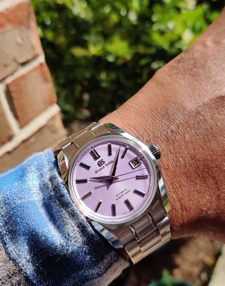 Grand Seiko SBGH337. LE of 200.
