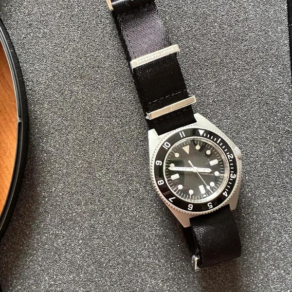 [WTS] MKII Paradive Gen 3 Sapphire/Acrylic Box & Papers [US…