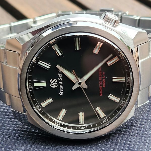 FS: [Price reduction] Grand Seiko Tough Quartz SBGX343