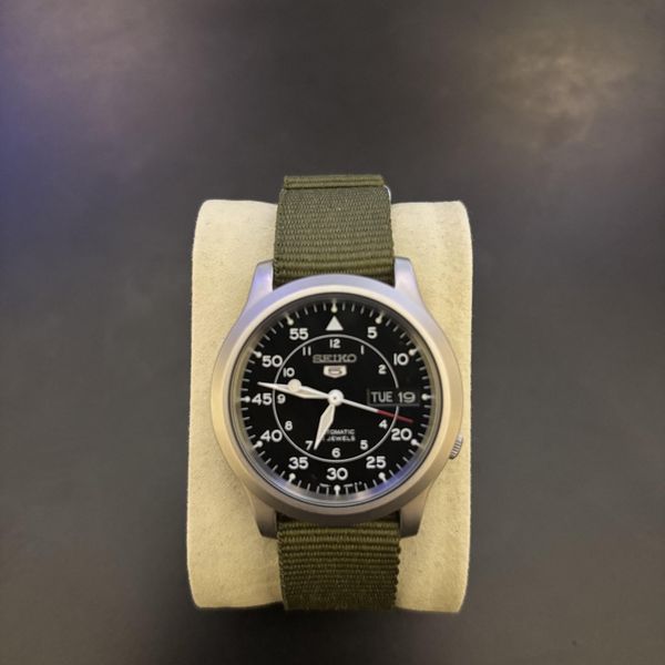 [WTS] Seiko 5 SNK809 (Black Dial)