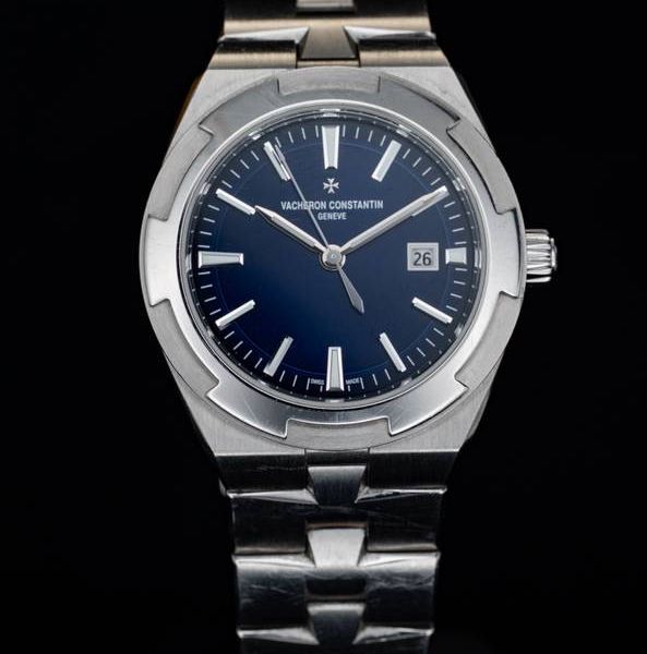 VACHERON CONSTANTIN Overseas 4600V Full Set