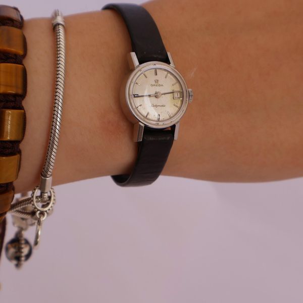 [WTS] Vintage Omega Ladymatic Automatic Ladies Watch $150