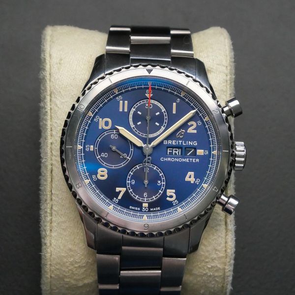 [WTS] Breitling Aviator 8 Auto Chronograph Sunburst Blue Di…